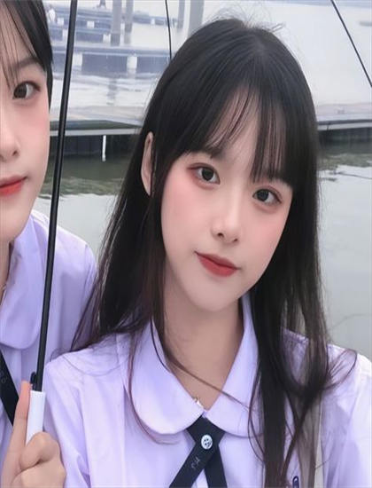 惊悚片经典《红西服》的创作历程与幕后故事 ——惊悚片爱好者的必读指南